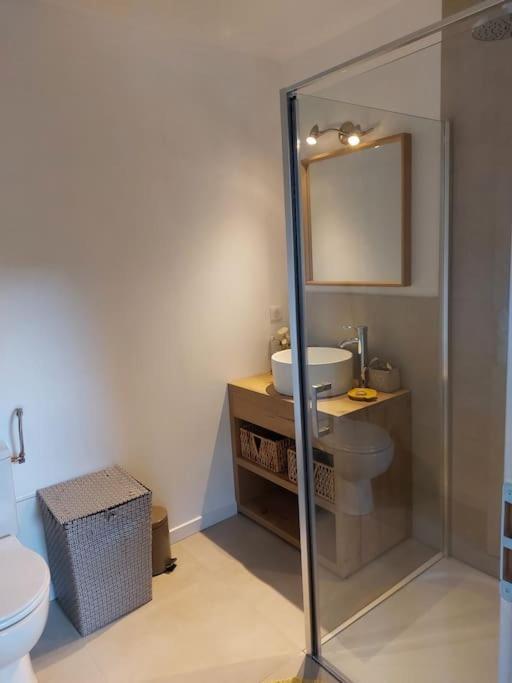 Les Coteaux De La Grange Apartment Mercuer Bagian luar foto