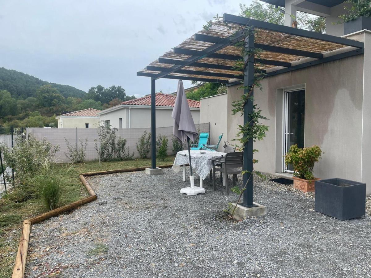 Les Coteaux De La Grange Apartment Mercuer Bagian luar foto
